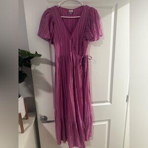 Wrap midi dress! So cute.